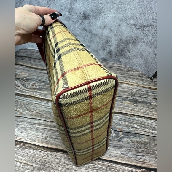 BURBERRY Y2K Nova Check Shoulder Bag PVC Leather Beige Red​ - Picture 9 of 15